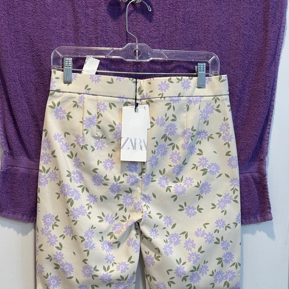 NWT Zara Cream and Purple Floral Pants - Picture 4 of 7